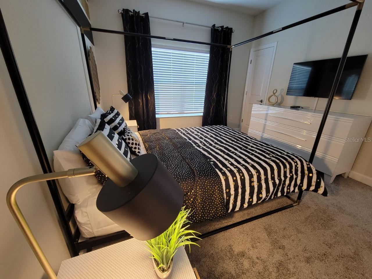 Image 5 of 29 For 1184 Challenge Drive