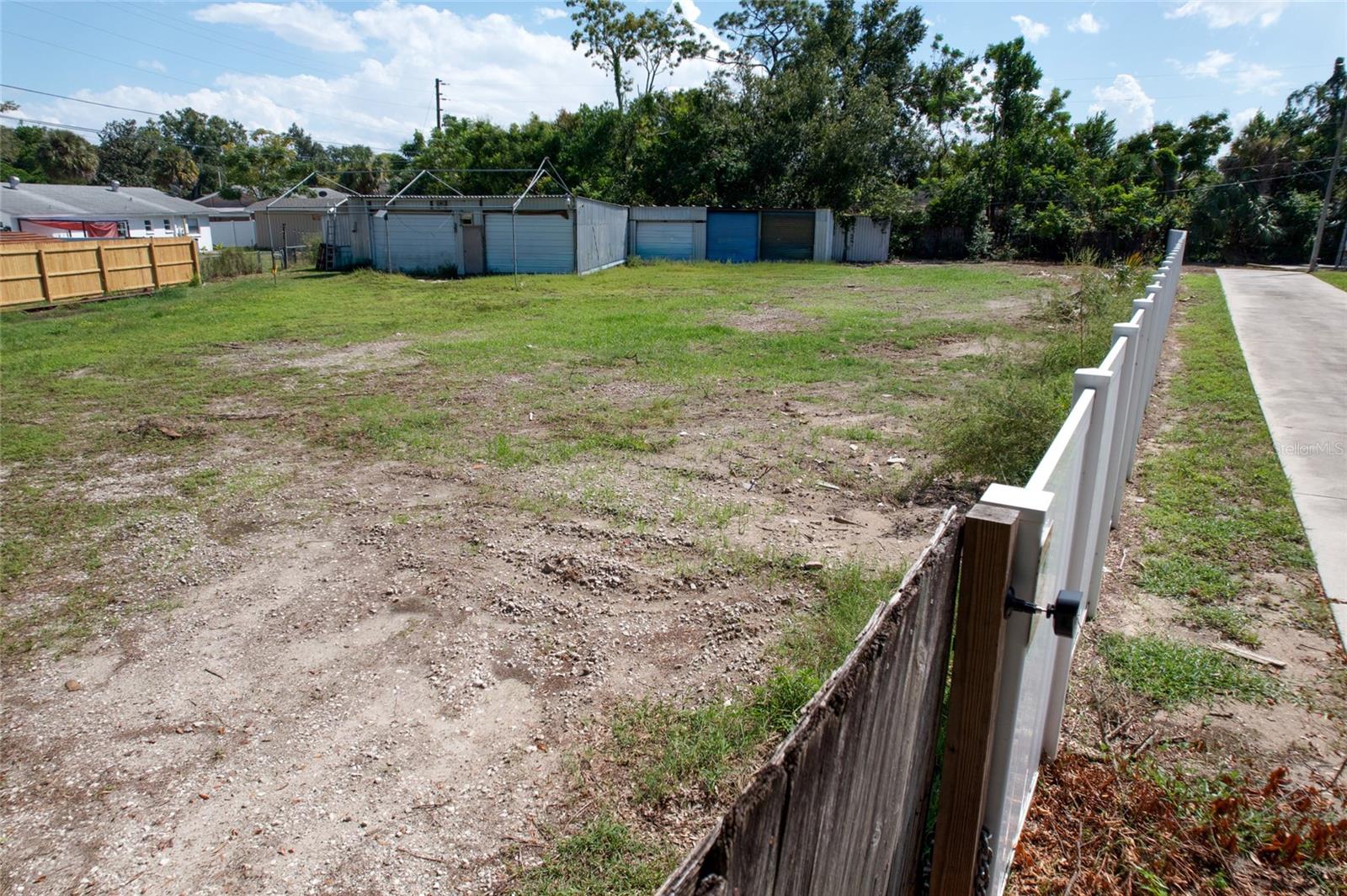 Image 9 of 16 For 3613 Tam Drive