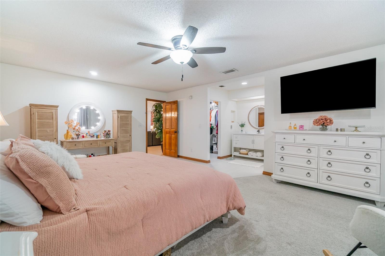 Image 10 of 30 For 1465 Grandview Boulevard