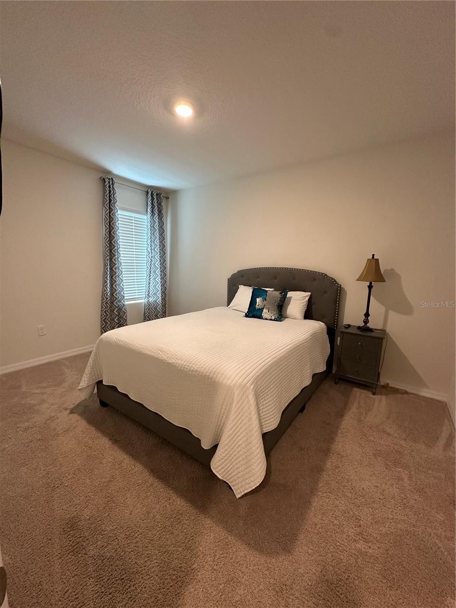 Image 11 of 22 For 1989 Egret Meadows Avenue