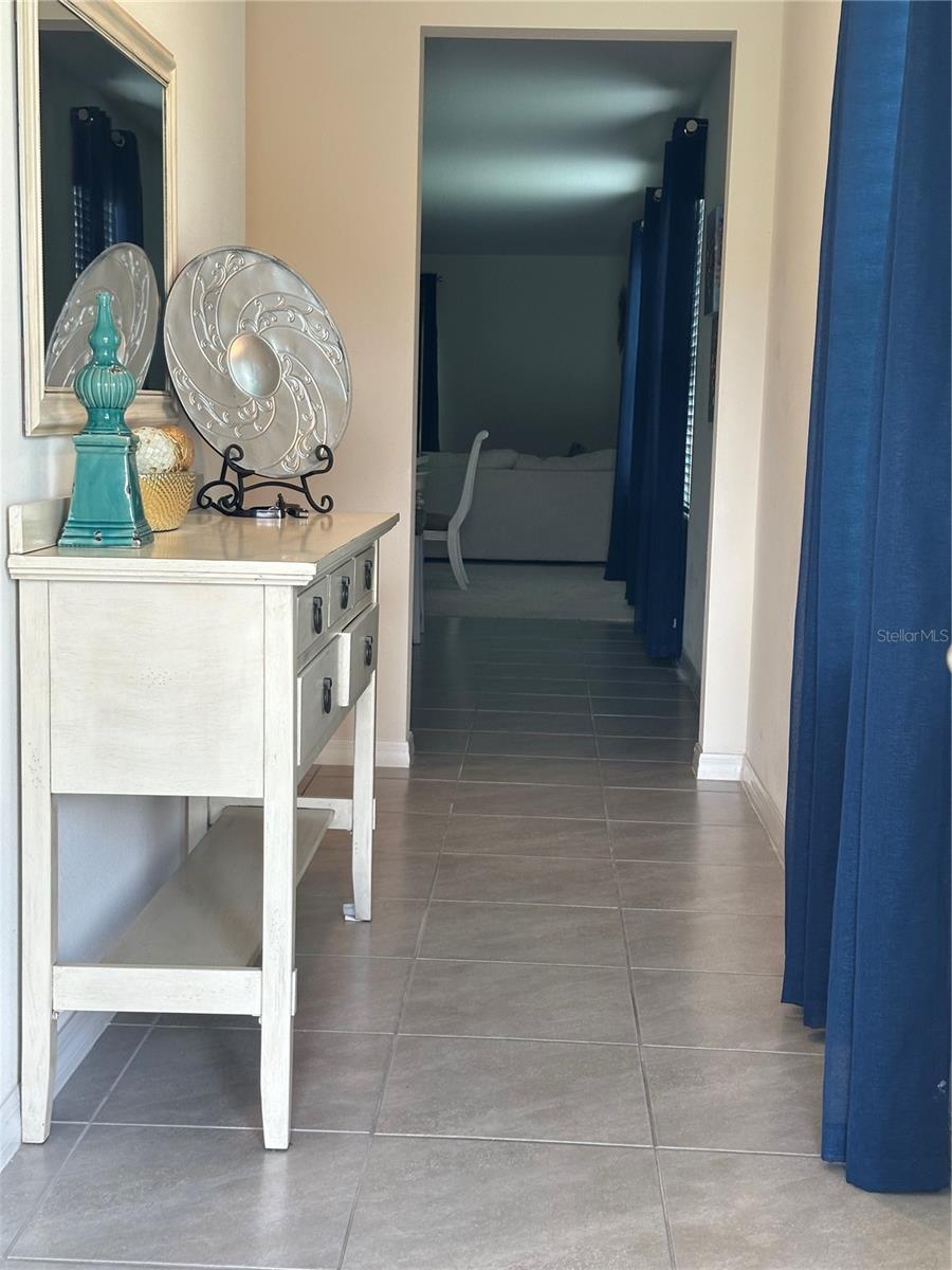 Image 16 of 22 For 1989 Egret Meadows Avenue