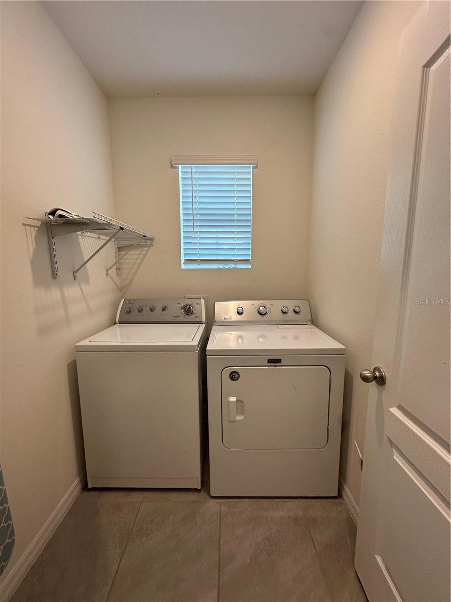 Image 20 of 22 For 1989 Egret Meadows Avenue