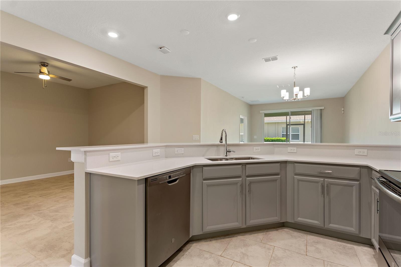 Image 6 of 38 For 1064 Blackwolf Run Road