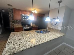 Image 4 of 13 For 2737 Poinciana Boulevard 87