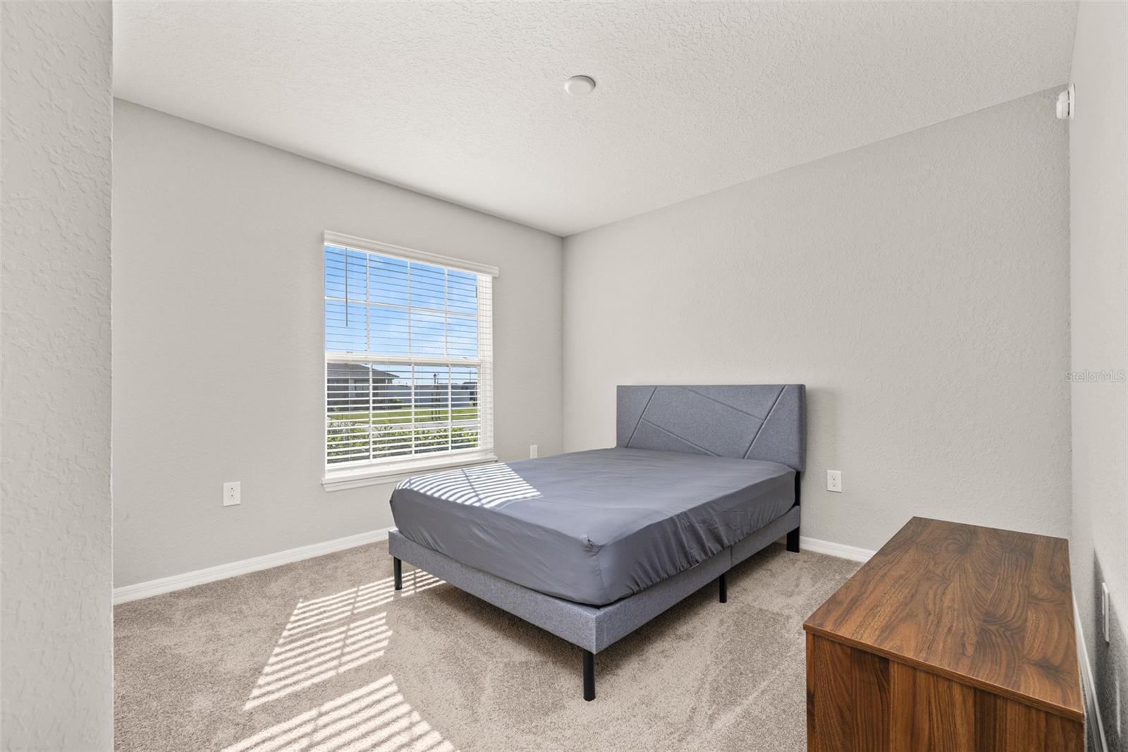 Image 11 of 64 For 1750 Daystar Drive