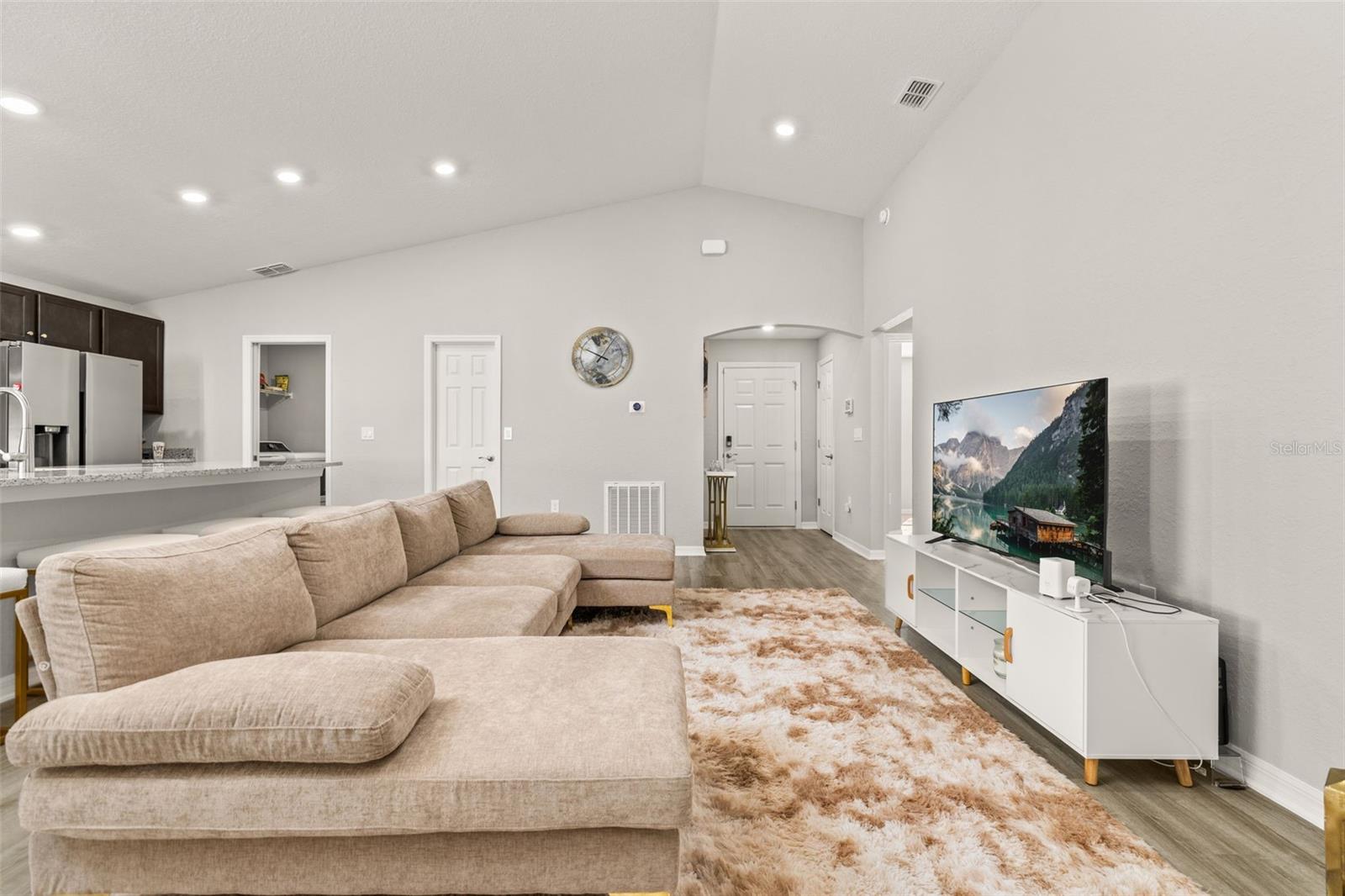 Image 20 of 64 For 1750 Daystar Drive