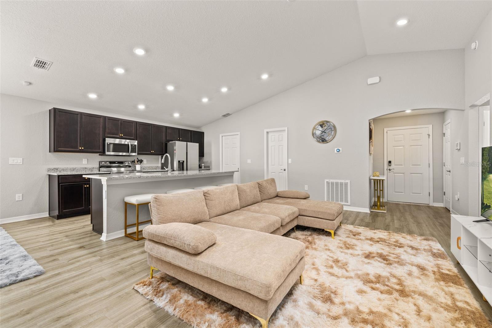 Image 21 of 64 For 1750 Daystar Drive