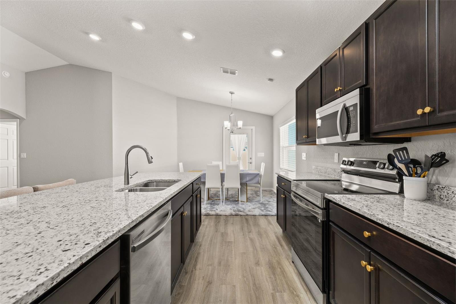 Image 25 of 64 For 1750 Daystar Drive