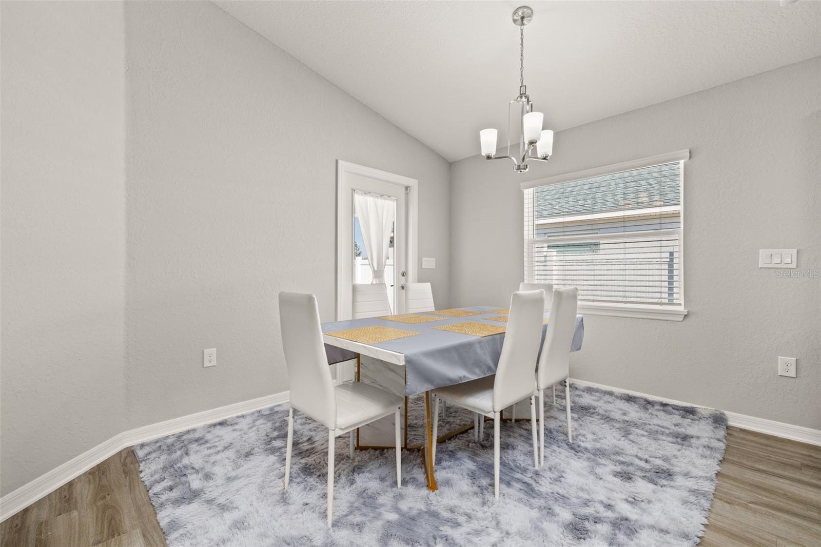 Image 26 of 64 For 1750 Daystar Drive