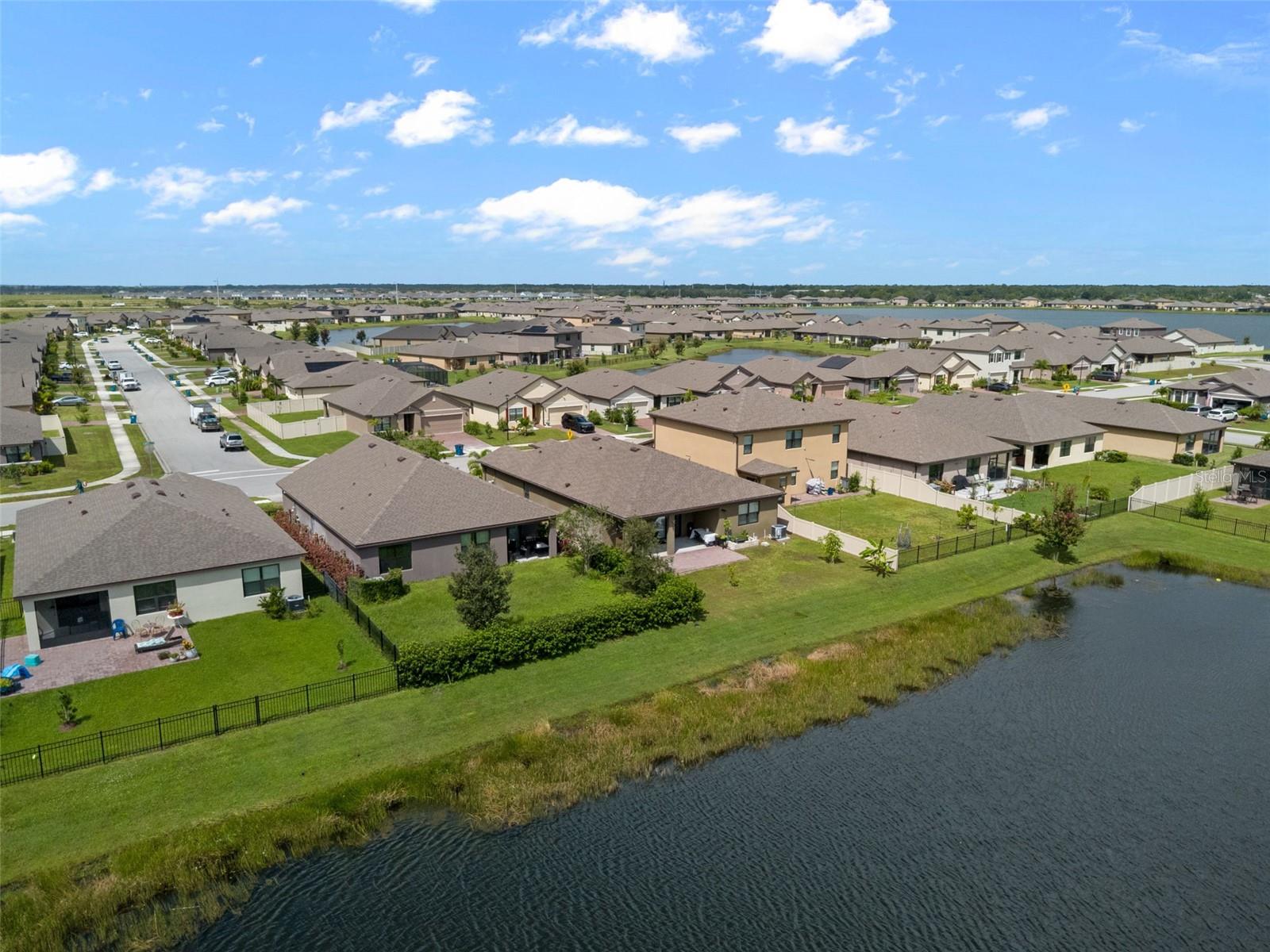Image 33 of 39 For 2193 Capital Drive Se