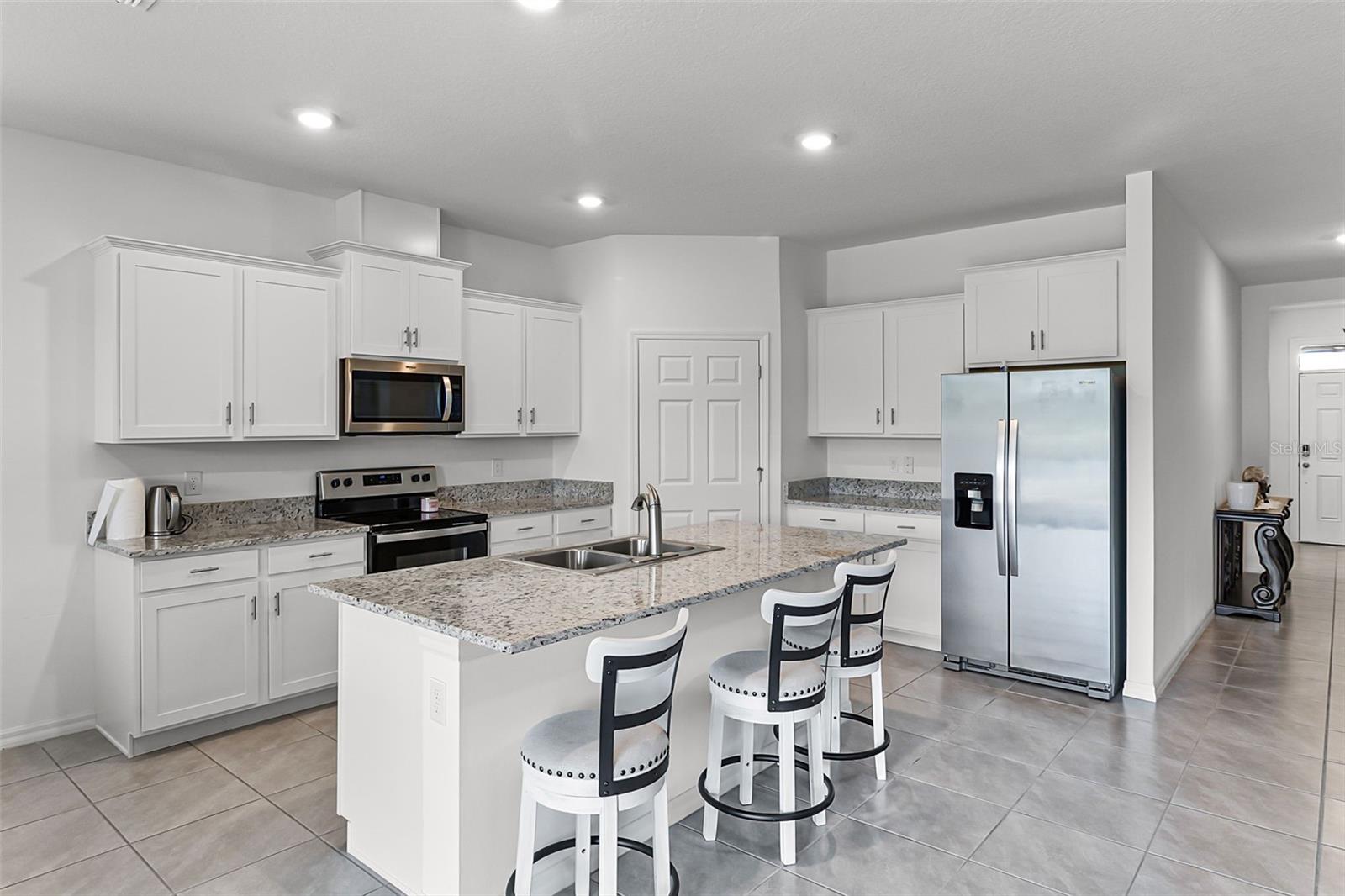 Image 8 of 39 For 2193 Capital Drive Se
