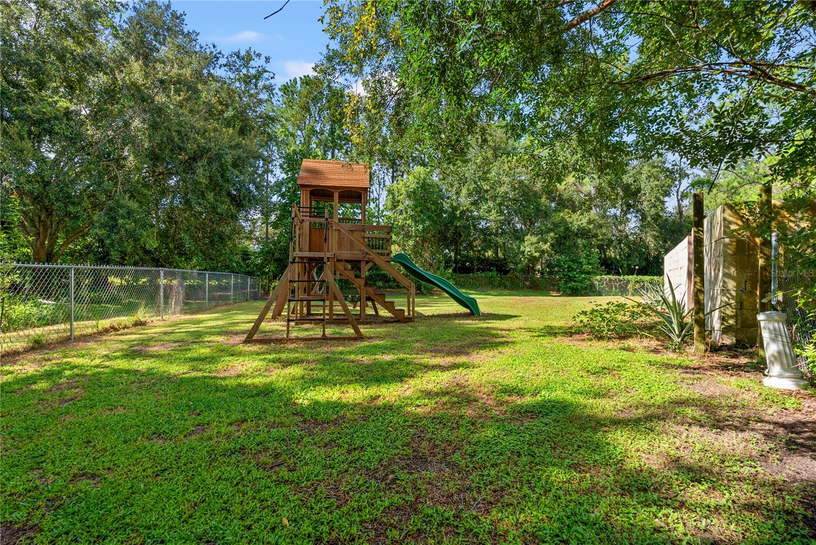 Image 38 of 51 For 3256 Loblolly Court