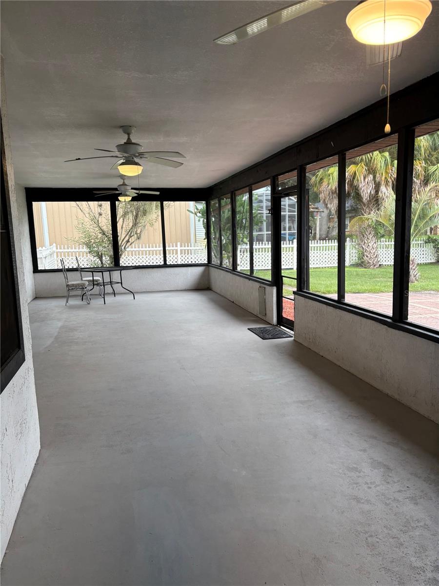 Image 19 of 44 For 1671 Anorada Boulevard