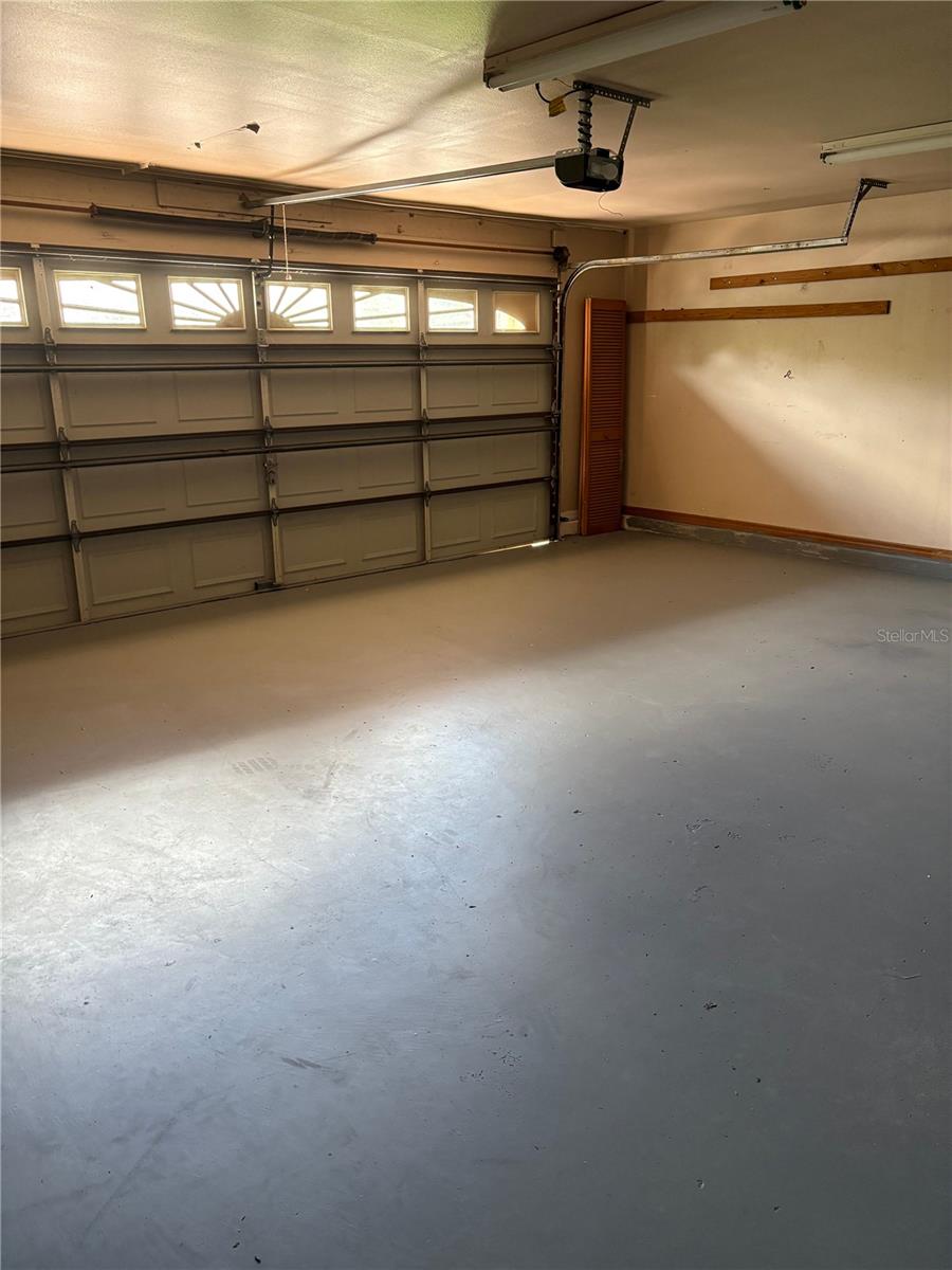 Image 21 of 44 For 1671 Anorada Boulevard