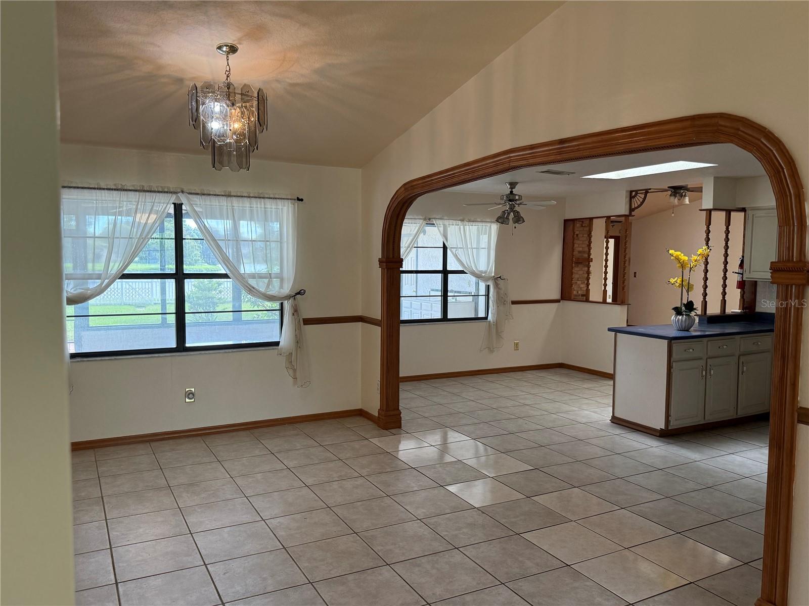 Image 23 of 44 For 1671 Anorada Boulevard