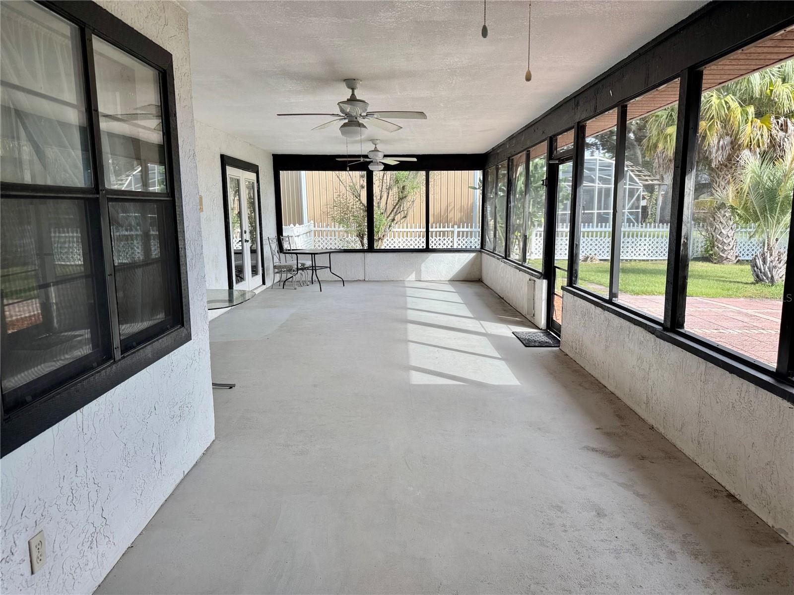 Image 30 of 44 For 1671 Anorada Boulevard