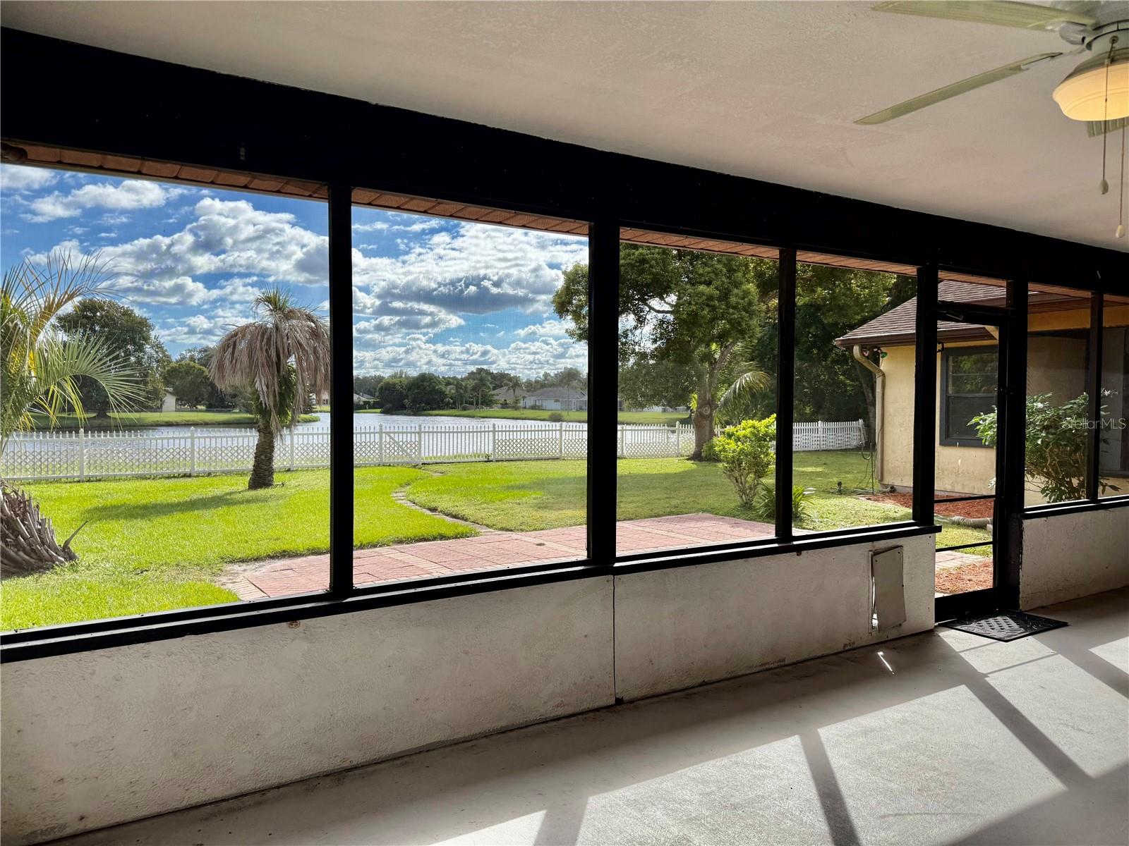 Image 31 of 44 For 1671 Anorada Boulevard