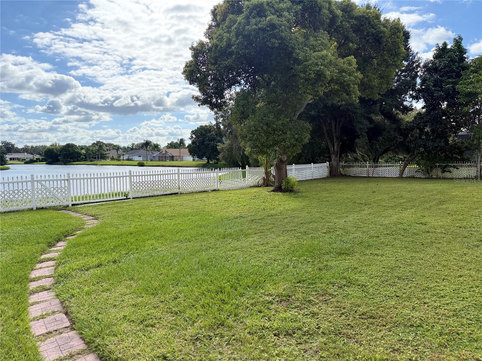 Image 40 of 44 For 1671 Anorada Boulevard