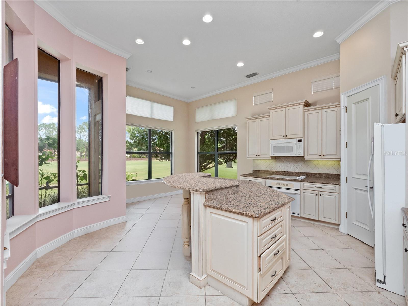 Image 3 of 30 For 9247 San Jose Boulevard