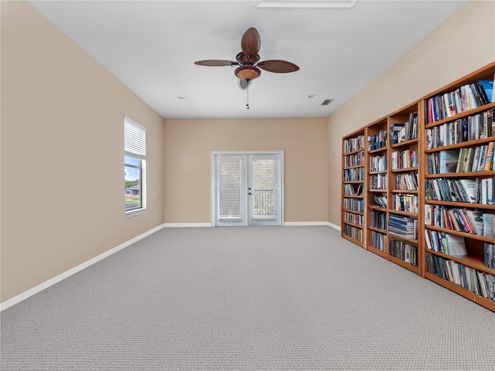 Image 9 of 30 For 9247 San Jose Boulevard