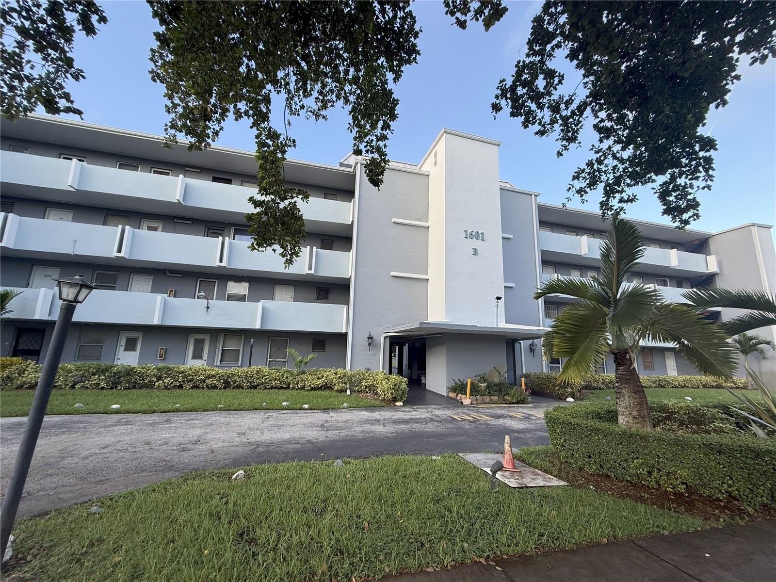 Details for 1601 191st Street B205, MIAMI, FL 33179