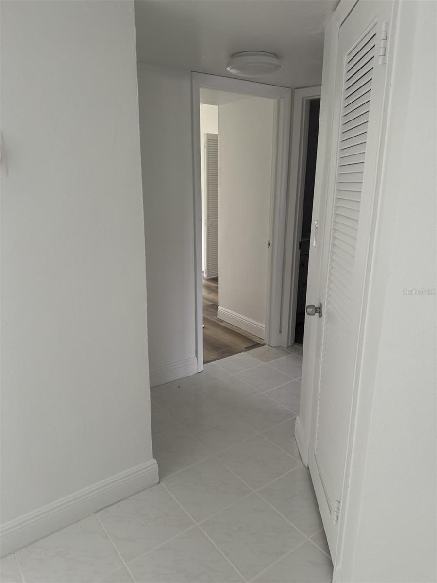 Image 7 of 16 For 1601 191st Street B205
