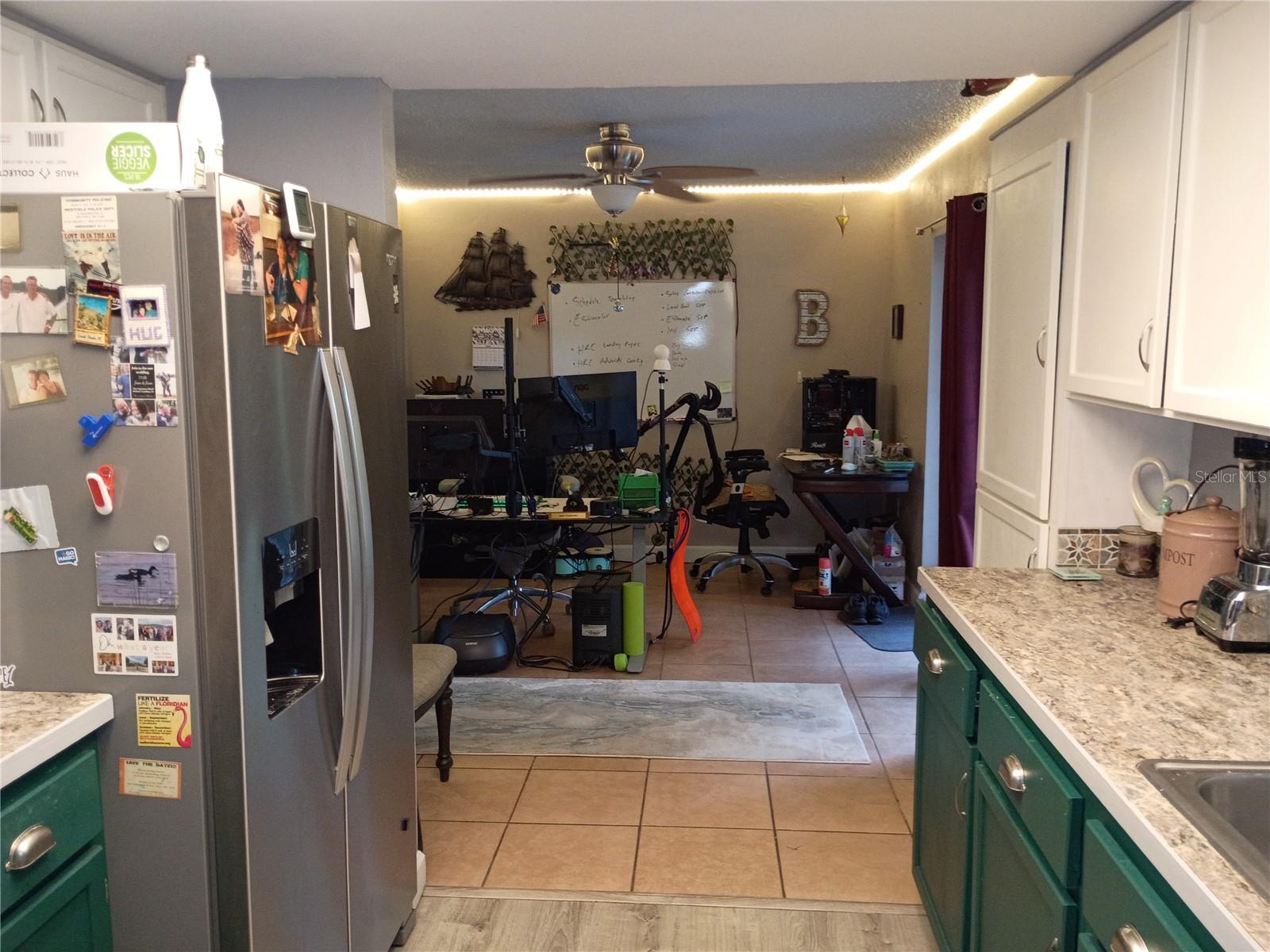 Image 11 of 38 For 262 Clara Vista Street