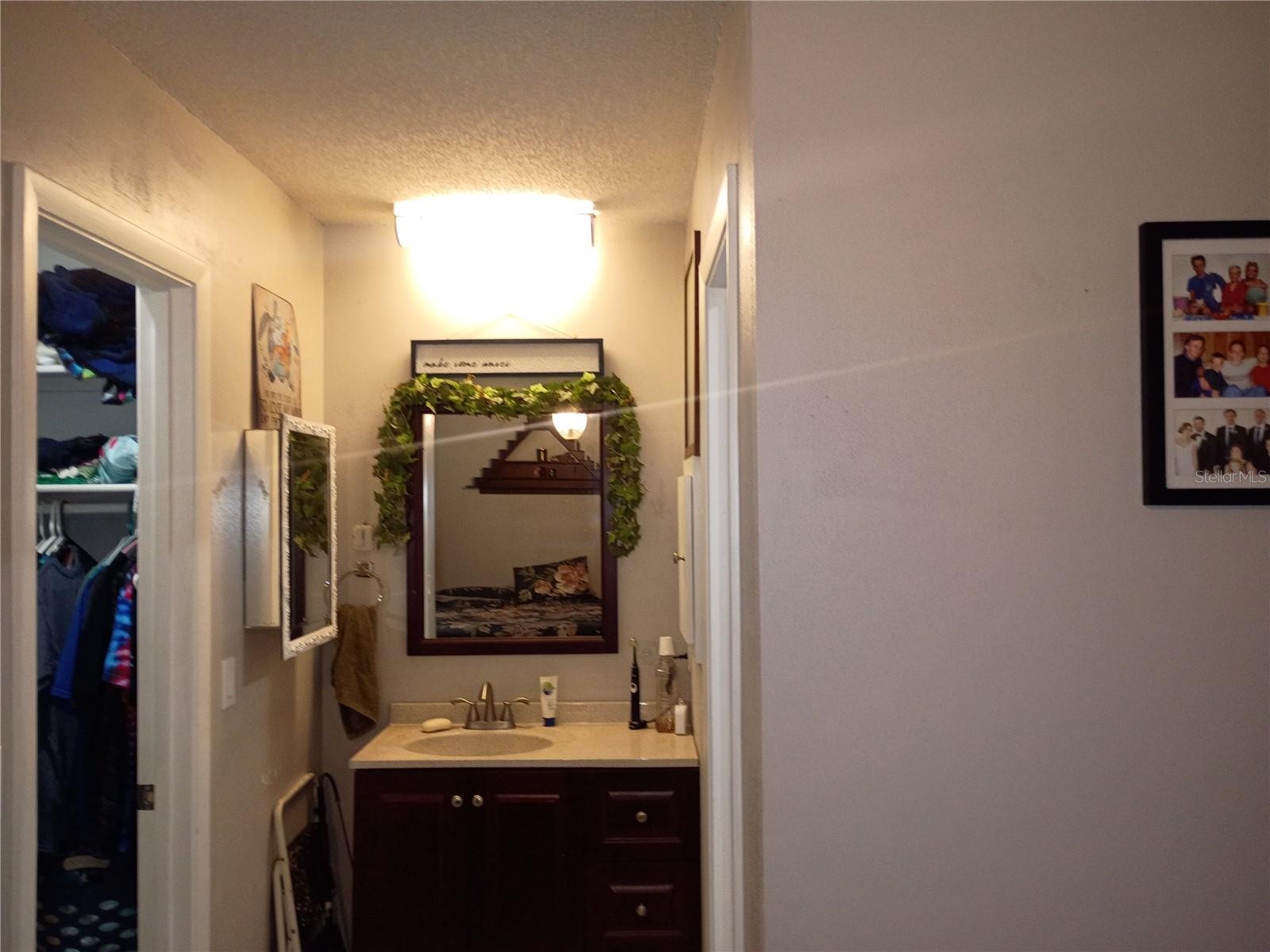 Image 17 of 38 For 262 Clara Vista Street