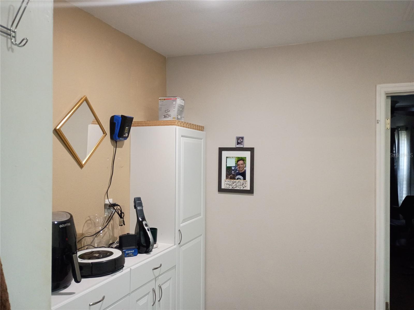 Image 21 of 38 For 262 Clara Vista Street