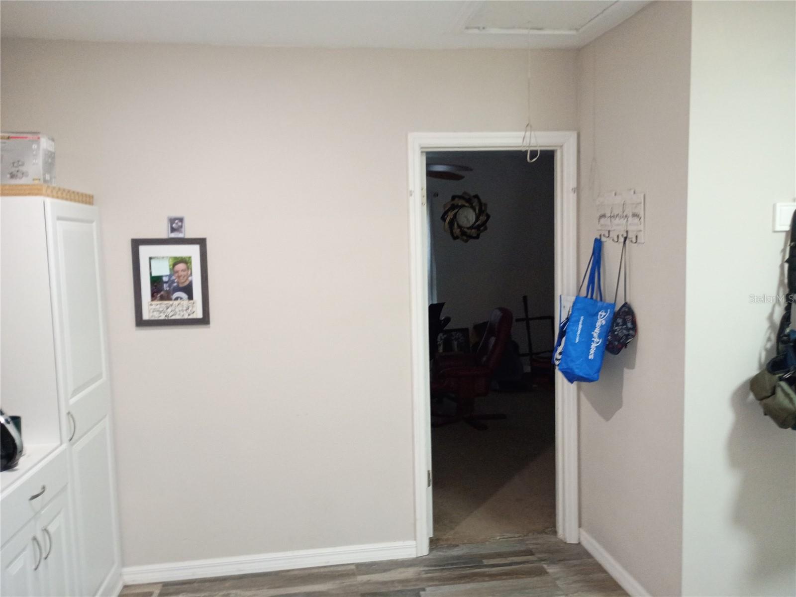 Image 22 of 38 For 262 Clara Vista Street