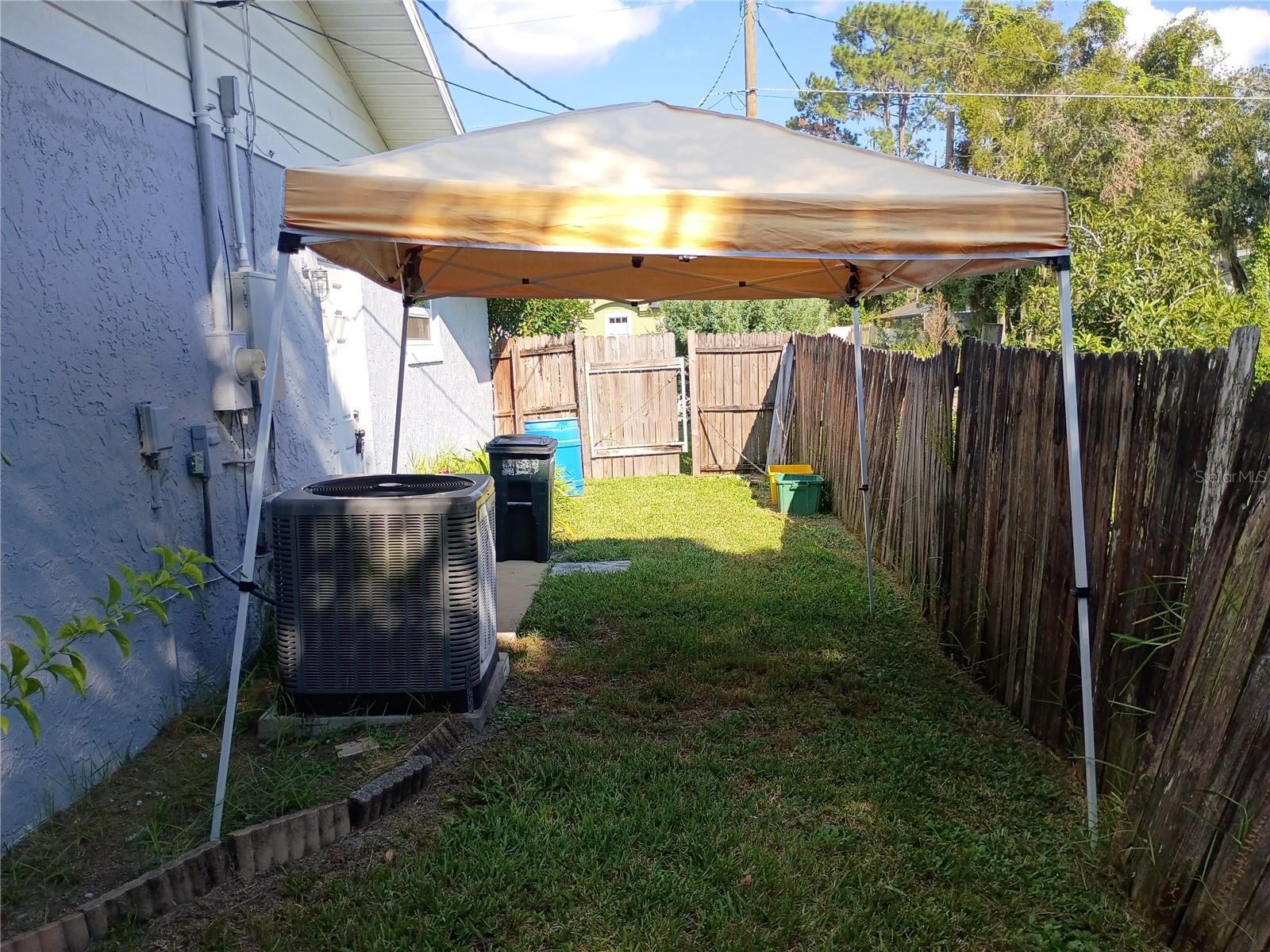 Image 25 of 38 For 262 Clara Vista Street