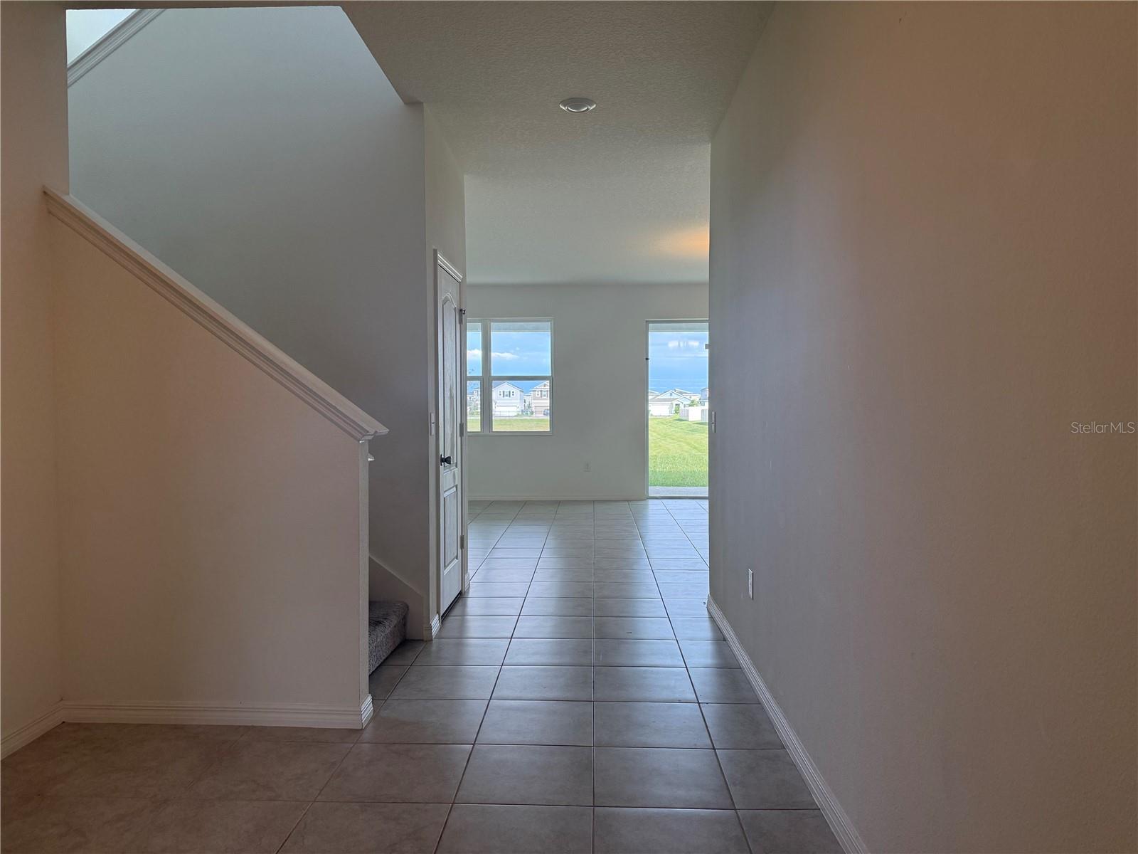 Image 11 of 13 For 911 Alvanley Court