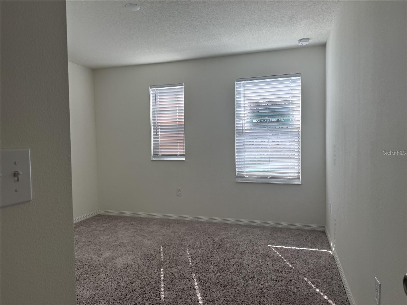 Image 4 of 13 For 911 Alvanley Court