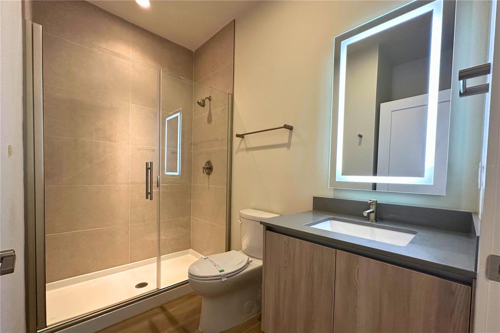 Image 19 of 27 For 17303 Hidden Forest Drive