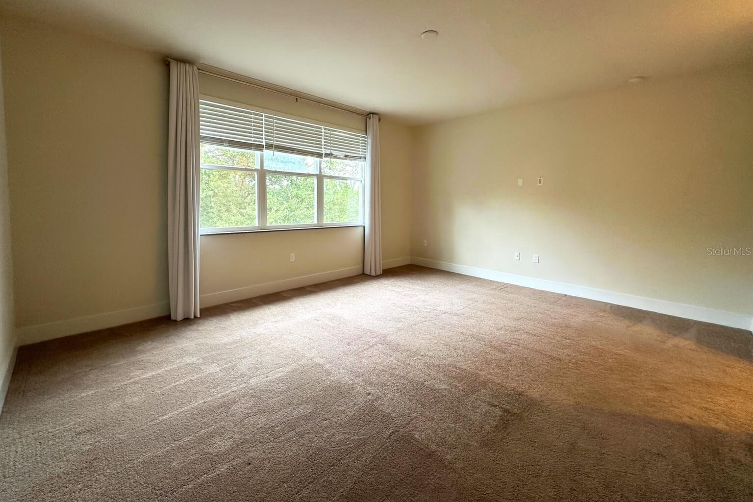 Image 22 of 27 For 17303 Hidden Forest Drive