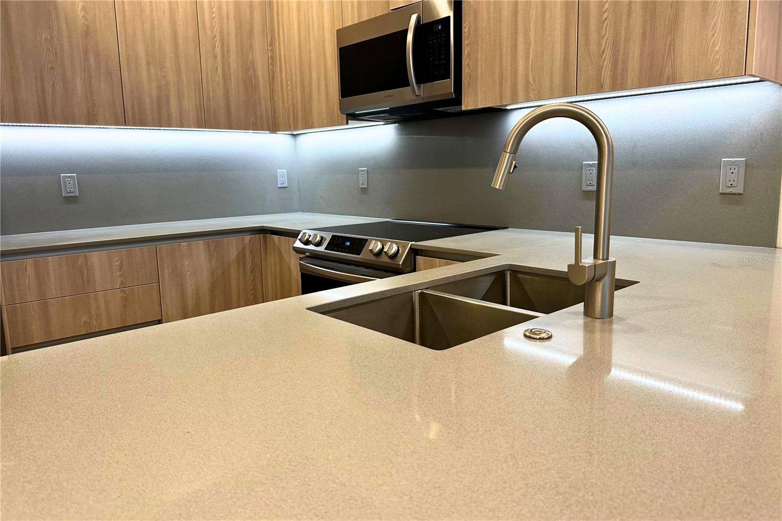 Image 5 of 27 For 17303 Hidden Forest Drive