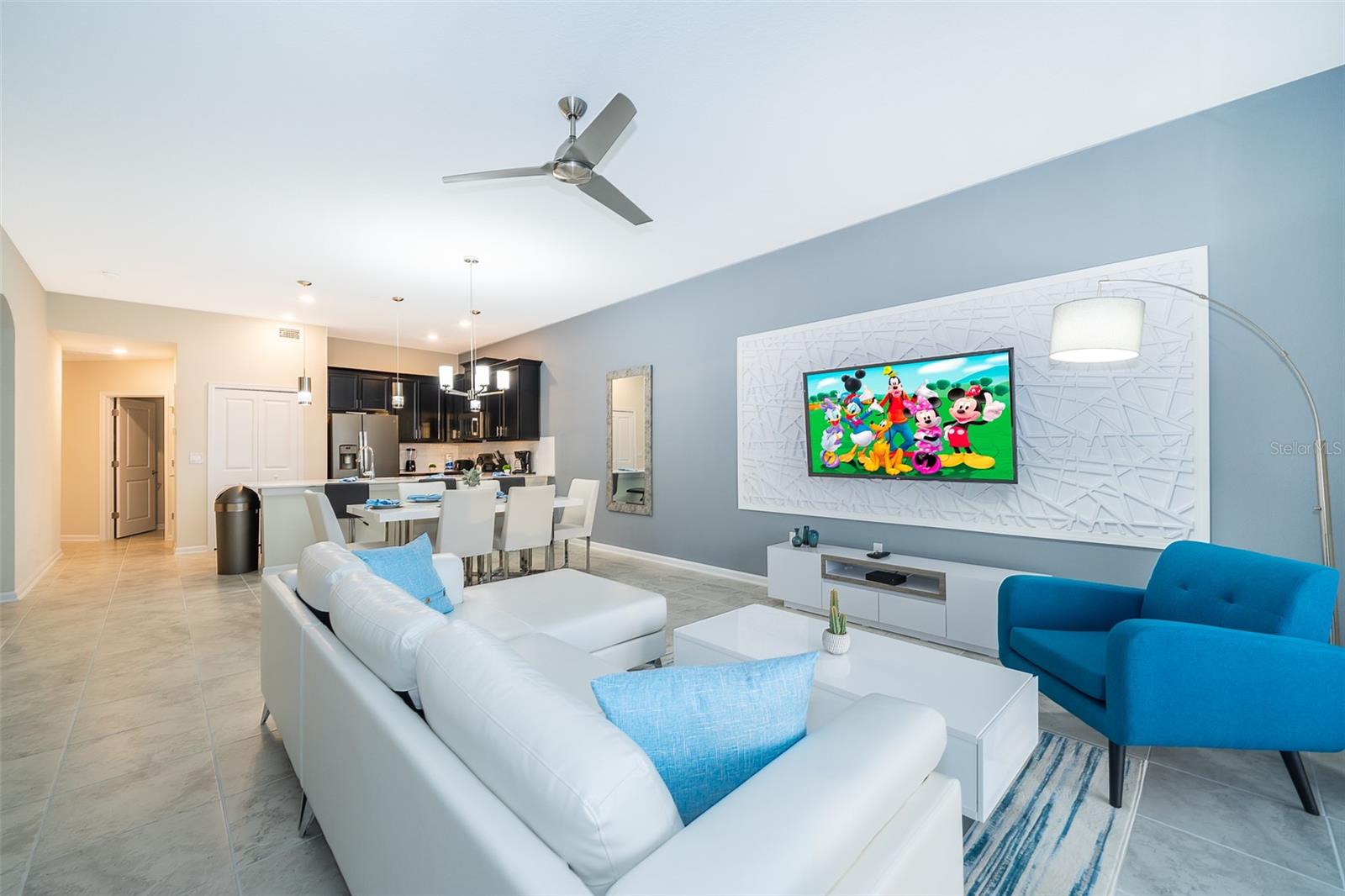 Image 3 of 29 For 1135 Challenge Drive 1135