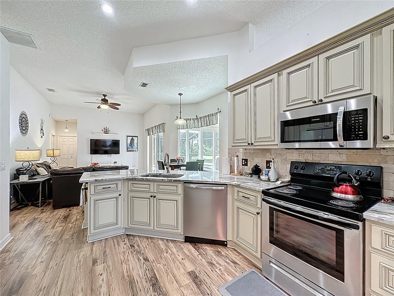 Image 16 of 91 For 1646 Dunes Court