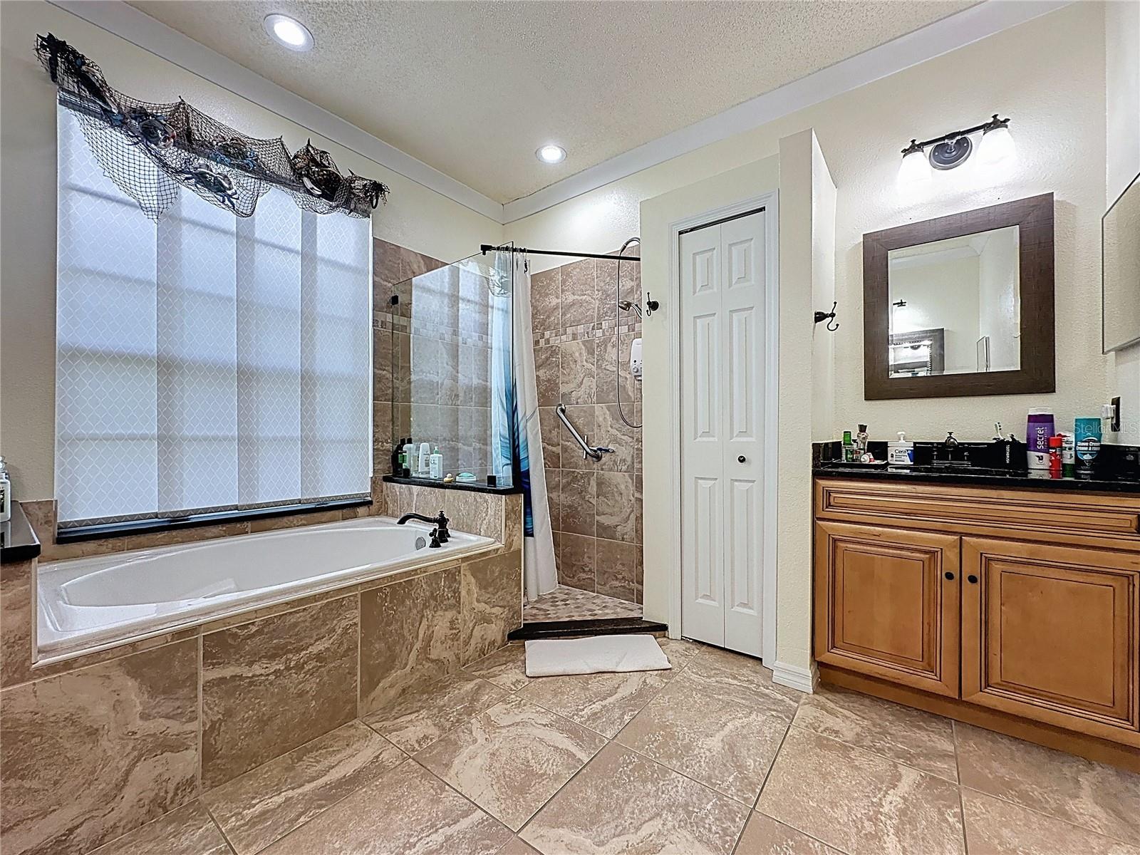Image 44 of 91 For 1646 Dunes Court