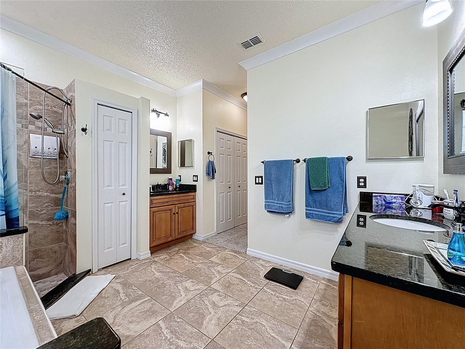 Image 45 of 91 For 1646 Dunes Court
