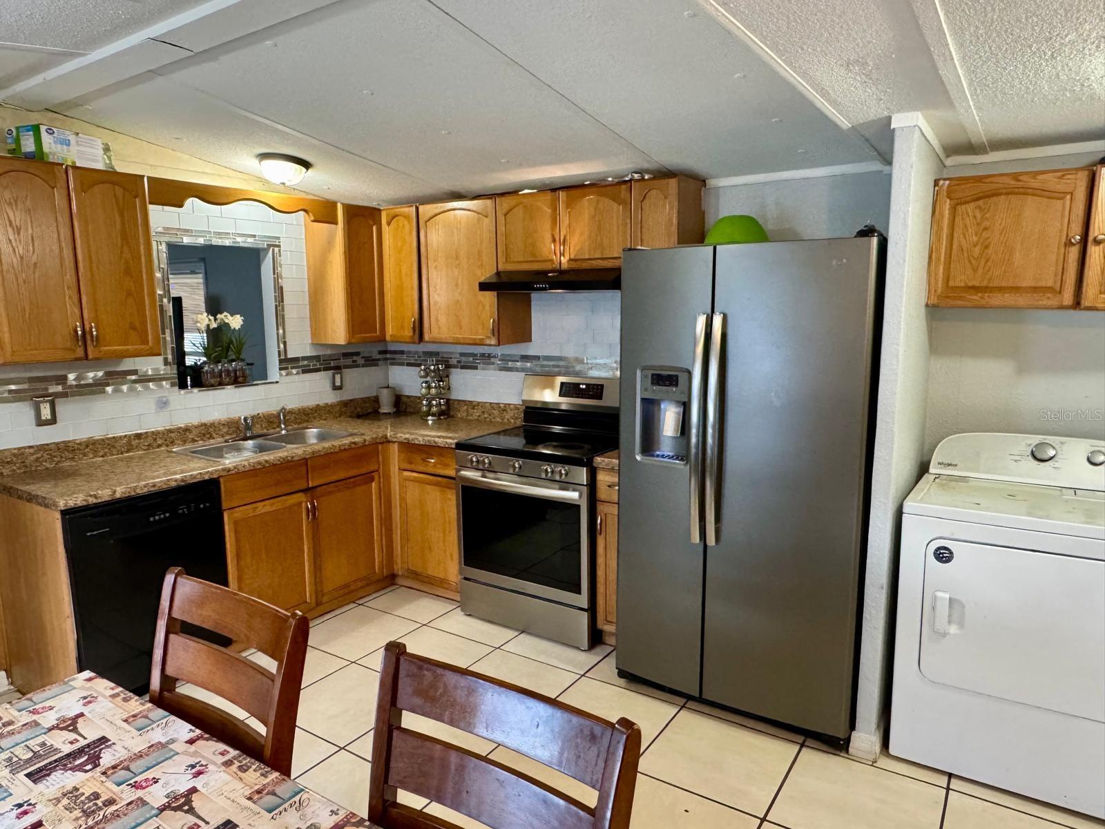 Image 3 of 9 For 4835 Cynthia Street