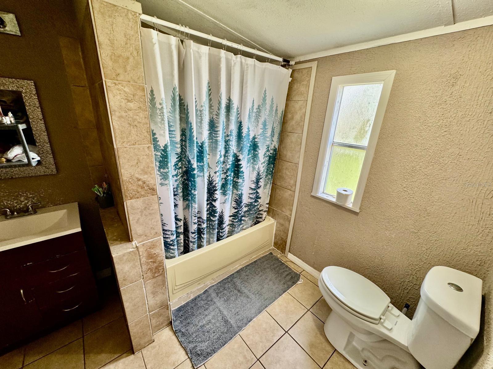 Image 6 of 9 For 4835 Cynthia Street