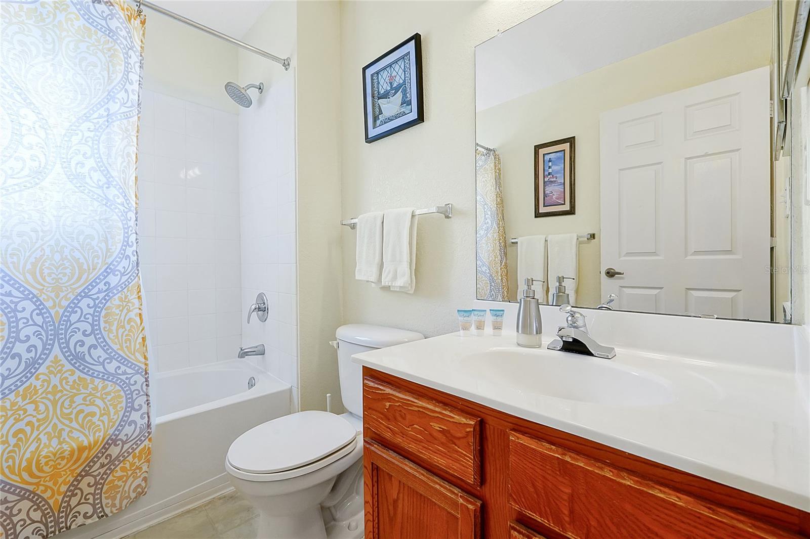 Image 20 of 51 For 2618 Lodi Circle  102