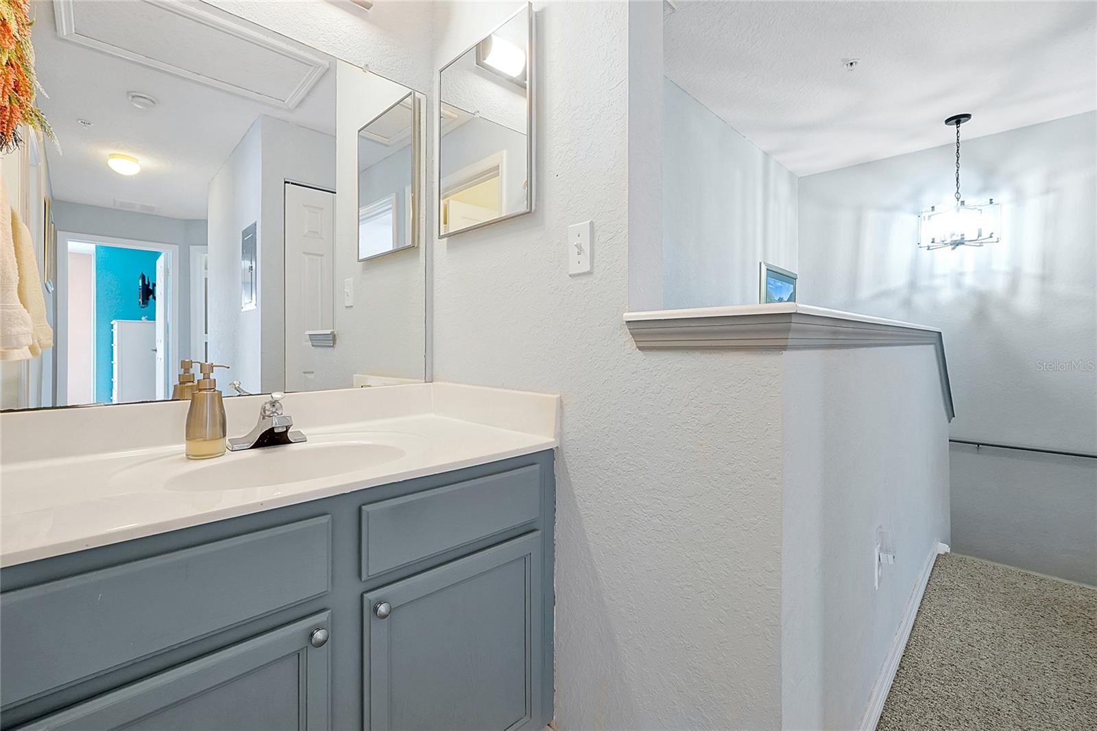 Image 21 of 51 For 2618 Lodi Circle  102