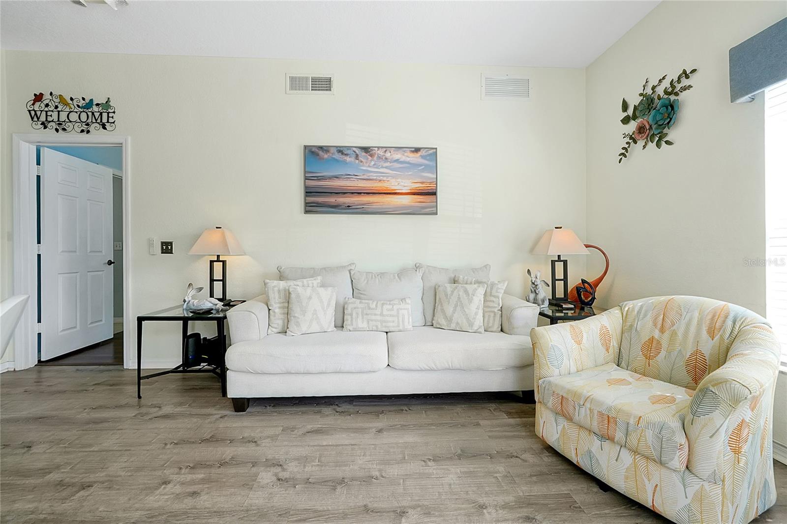 Image 5 of 51 For 2618 Lodi Circle  102
