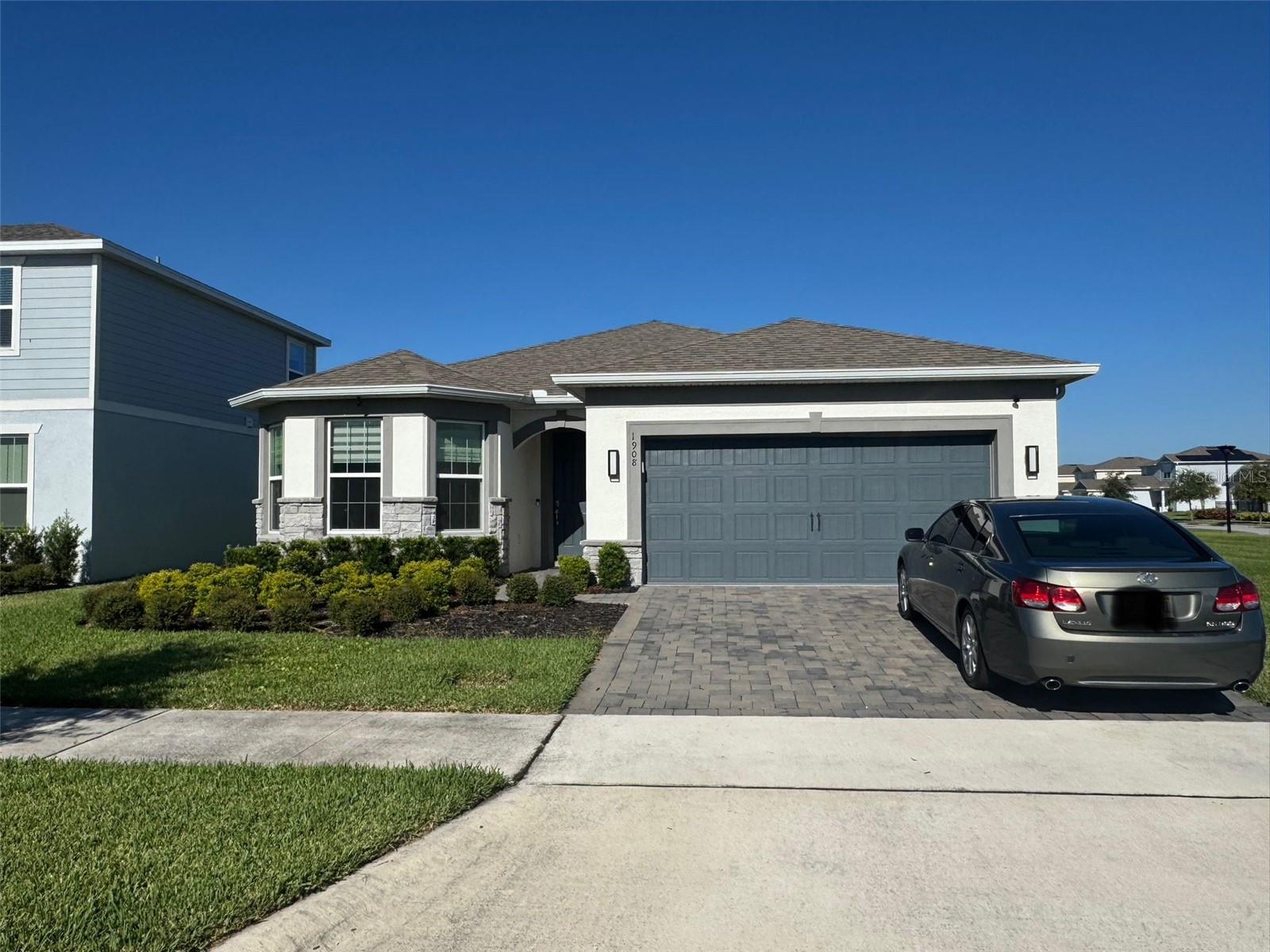 Image 2 of 36 For 1908 Summer Serenity Drive