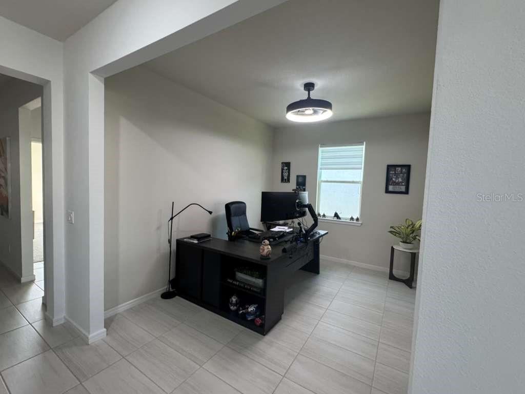 Image 22 of 36 For 1908 Summer Serenity Drive