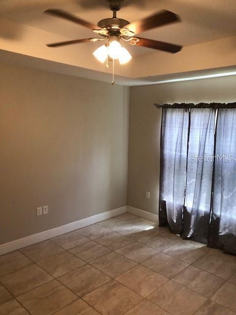 Image 4 of 16 For 359 Elderberry Court