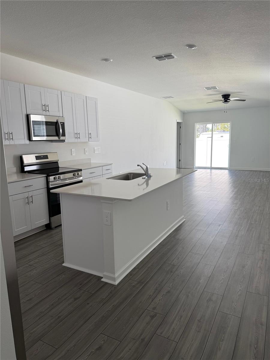Image 6 of 12 For 3670 30 Terrace