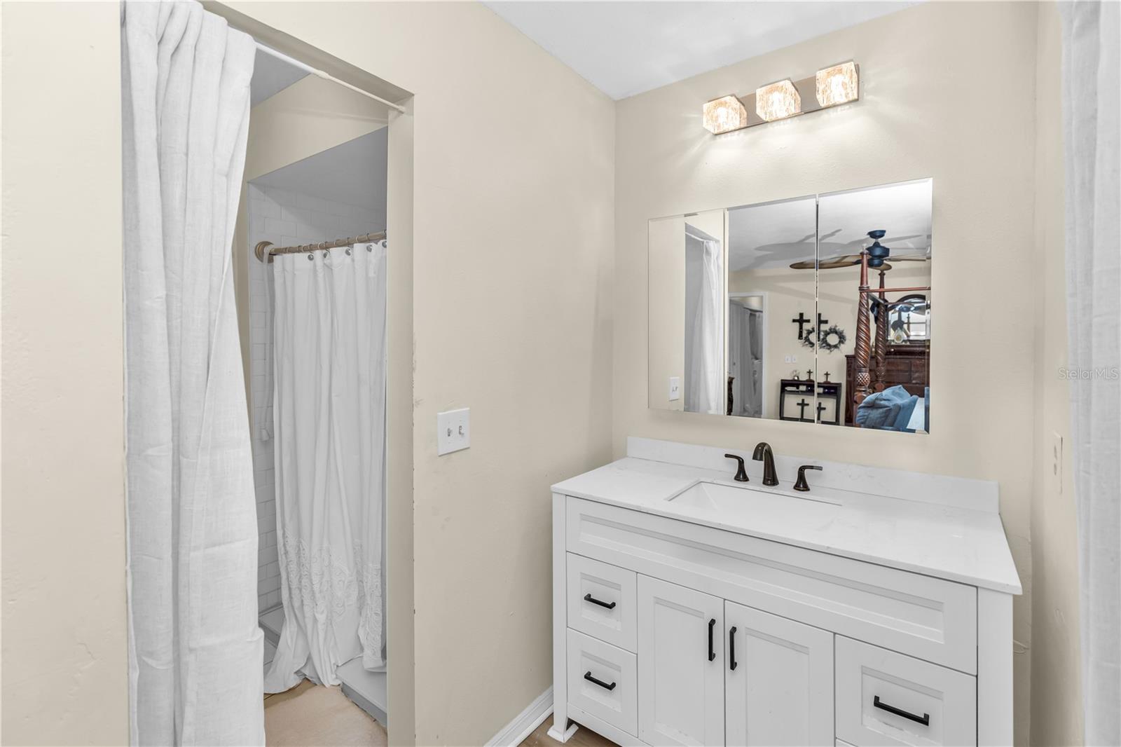 Image 20 of 25 For 240 Sunshower Court